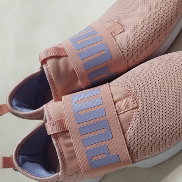 Puma Soft Foam Sneakers - Picture 5 of 5